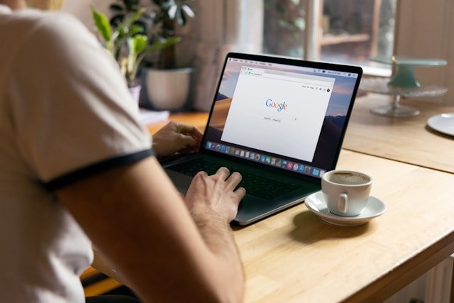 Publishers File Antitrust Complaint Against Google Over AI Summaries