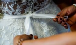 Top Tips for Finding the Perfect Clearance Mother of the Bride Outfit Without Breaking the Bank