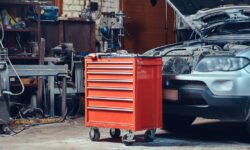 24 Hour Garage Near Me The Complete UK Guide to Finding Emergency Car Repairs Anytime